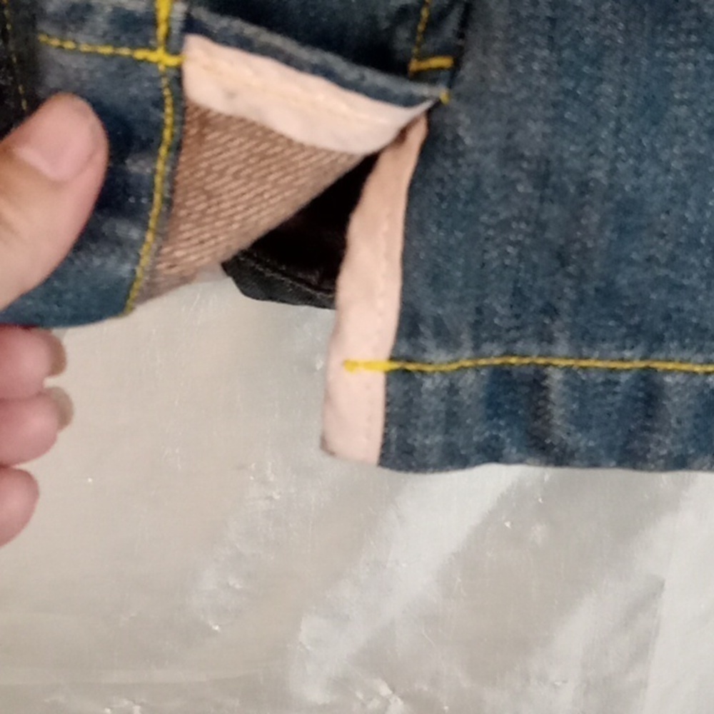 The limited blue jean jacket 100 percent cotton size large y2k - Picture 8 of 10